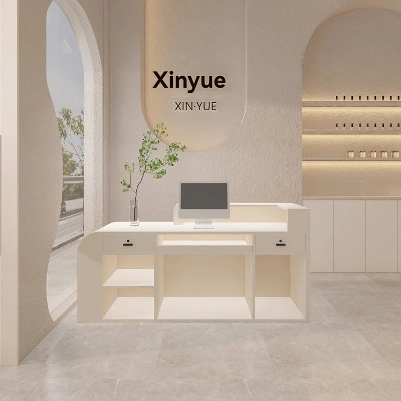 Banque d'Accueil "L'Inspirante" – Design Eco-Urbain par DeskHarmony